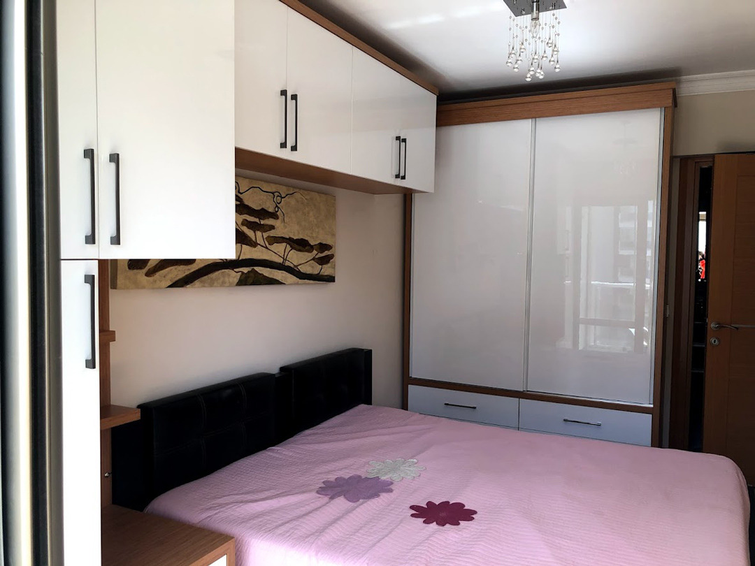  Yatak Odası Elbise Dolabı